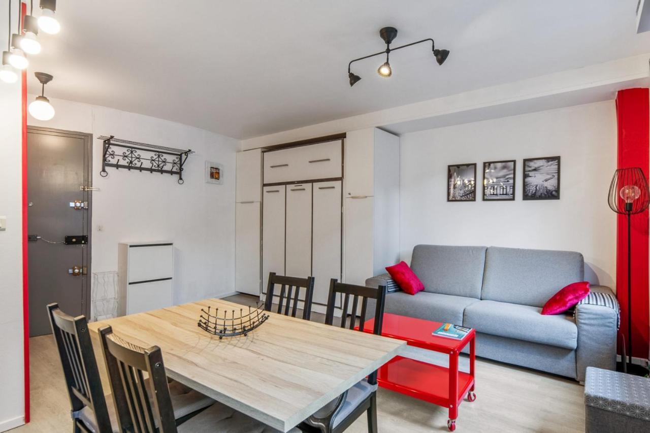 Large And Elegant Studio In Centre 2 Min To The Casino - Welkeys Apartment